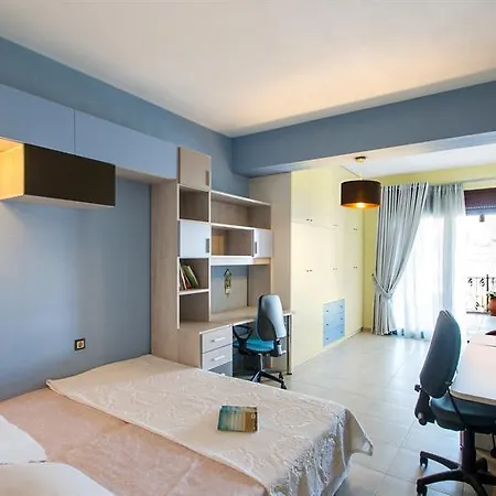 Luxury Townhouse Apartment Skiathos Town