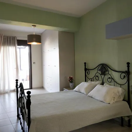 Luxury Townhouse * Skiathos Town