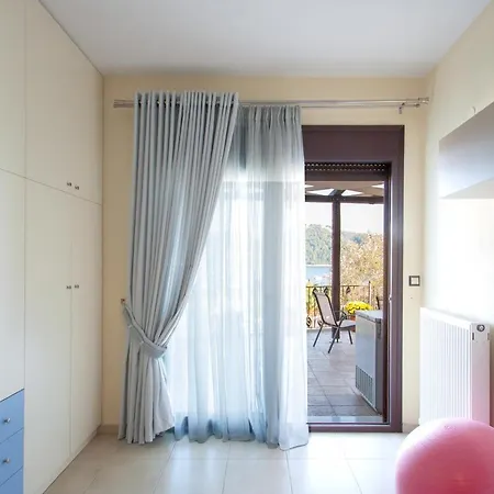 Luxury Townhouse Apartment Skiathos Town