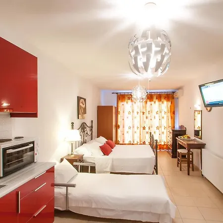 Luxury Townhouse Apartment Skiathos Town