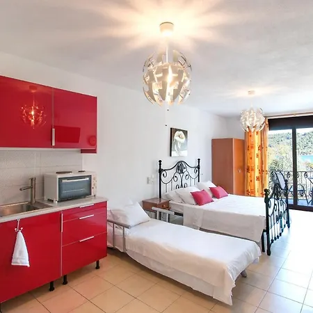 Luxury Townhouse Apartment